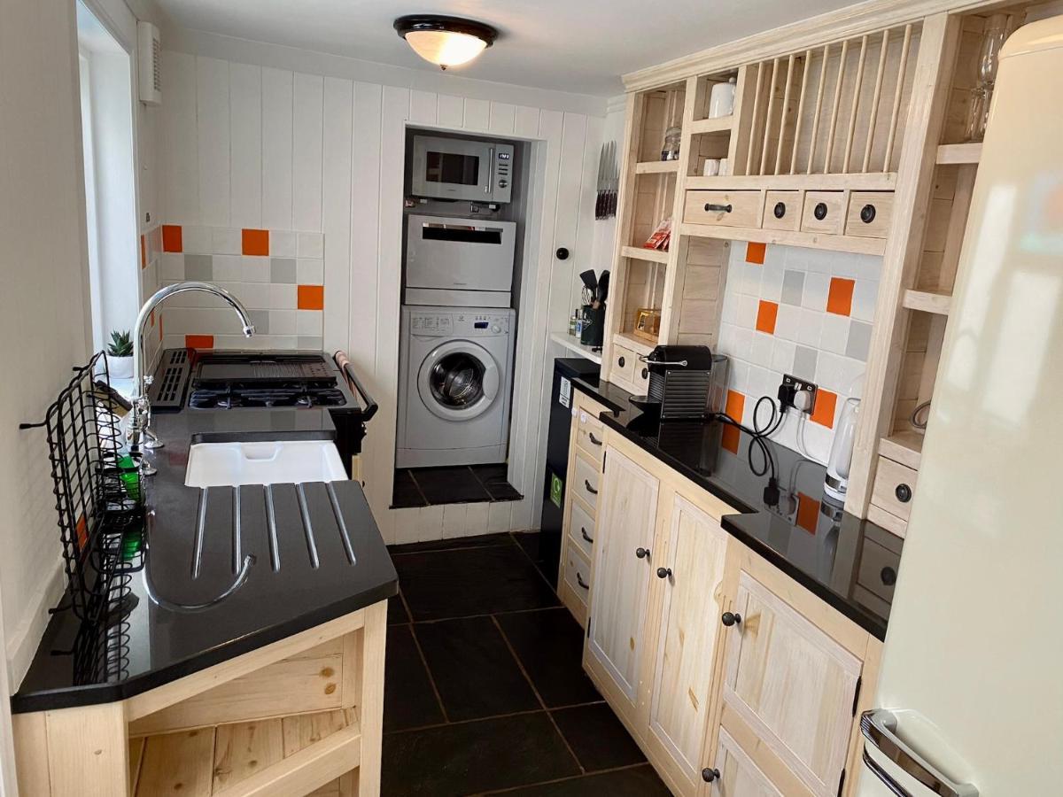 Camelford Street Cottage - Hove Extérieur photo